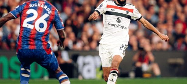 开云体育竞技-包含阿森纳客场大胜曼联，继续保持不败纪录的词条