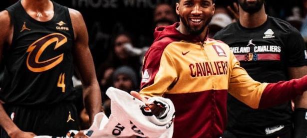 开云体育电竞-骑士队主力奉上超级精彩表现的简单介绍