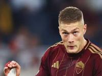 开云体育app下载地址-包含罗马新援逐渐适应节奏，成为球队中场重要人物的词条