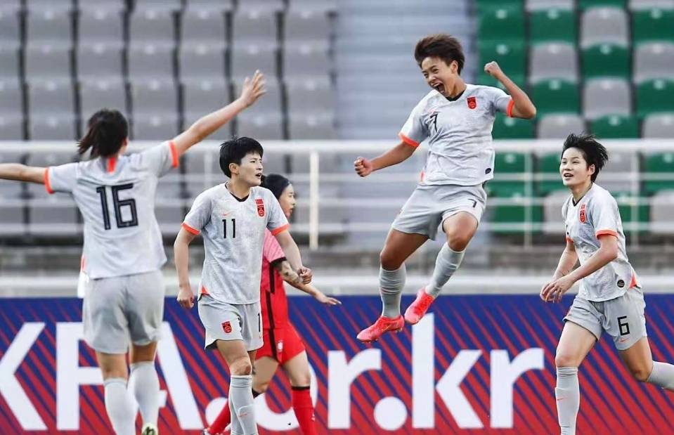 韩国女足队在亚洲杯小组赛中取得两连胜