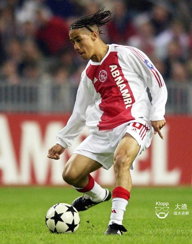 包含阿贾克斯球员发挥亮眼，轻松晋级成功的词条