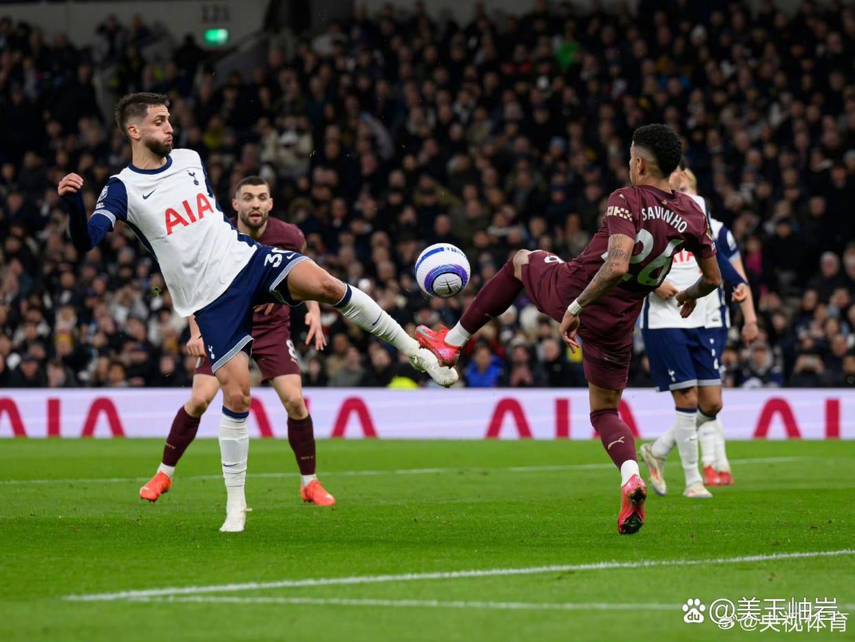 曼联客场大胜,晋级前景看好的简单介绍 曼联客场大胜,晋级前景看好的简单介绍